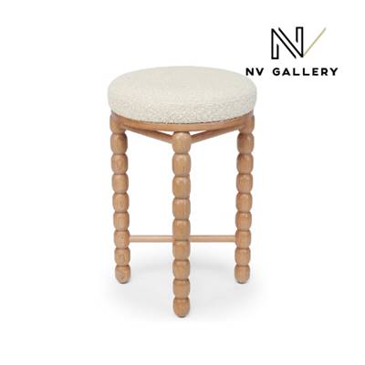 Claudie tabouret en tissu bouclé blanc avoine et pied chêne