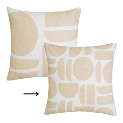 Jack coussin en polycoton beige petites formes 45x45