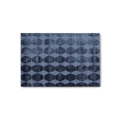 Boi tapis géométrique bleu marine 160x230