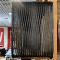 Little étagère murale métal perforé noir et bois de manguier