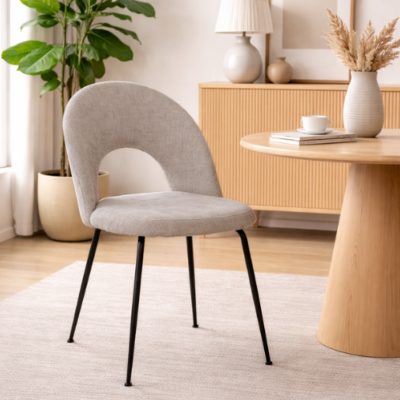 Rave chaise dossier arrondi en tissu gris clair pieds métal