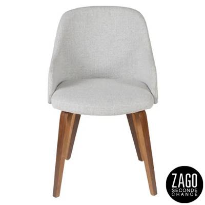Kyo chaise avec petits accoudoirs en tissu gris clair
