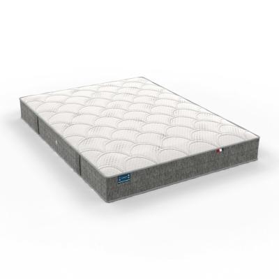 Adovli matelas en mousse HR mi-ferme 160x200