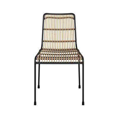 Lynette chaise en rotin et structure métal noir