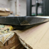 Hautma table basse carré marbre noir