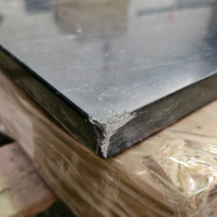 Hautma table basse carré marbre noir