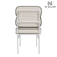 Ribola chaise de jardin en tissu beige bouclé et métal blanc